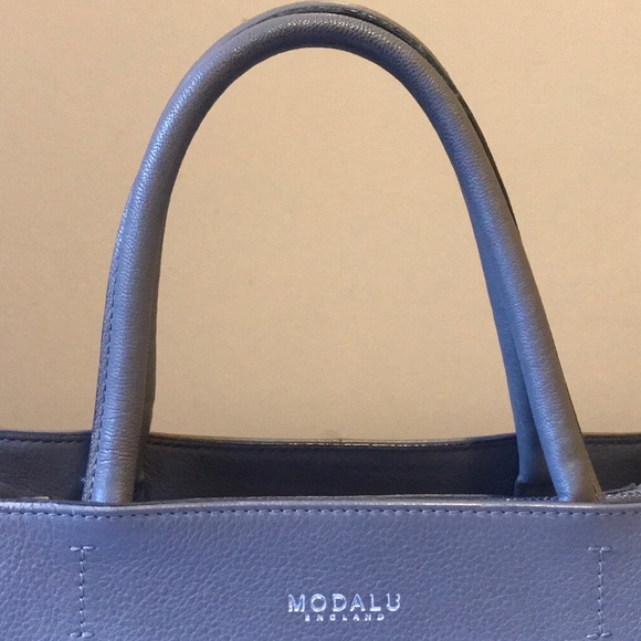 MODALU LONDON Verity Large Tote in Simple Grey - Picture 6 of 10